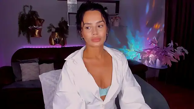 DanaSincere online show from 05-24-26, 05:40