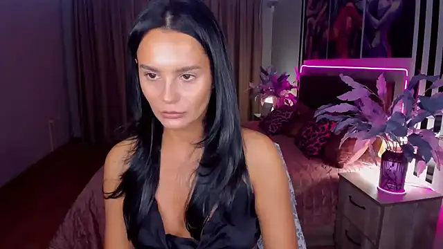 DanaSincere online show from 10-02-25, 05:44