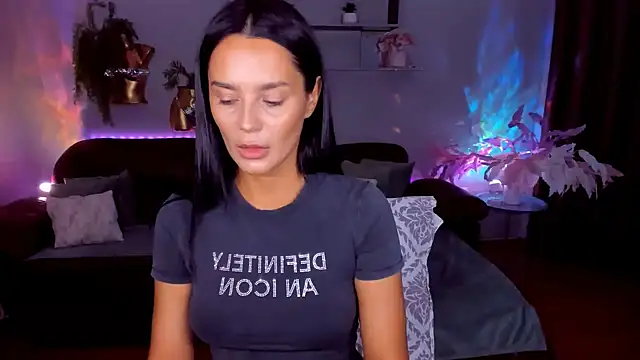 DanaSincere online show from 06-18-26, 04:00