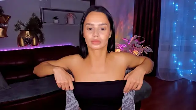 DanaSincere online show from 02-17-26, 04:21