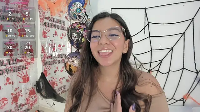 emilyy cooperr online show from 10-11-25, 12:17