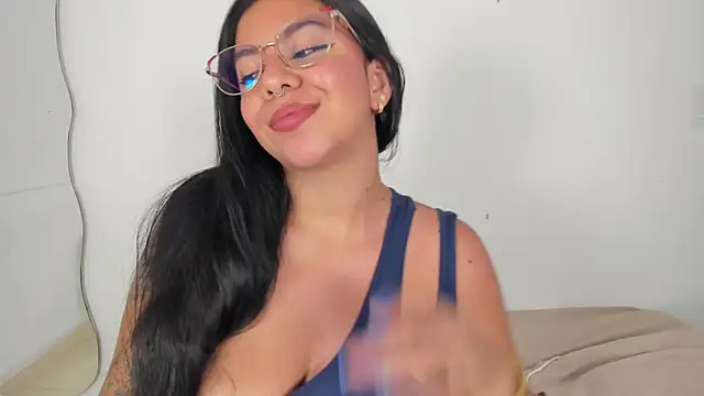 emilyy cooperr online show from 12-22-25, 12:16