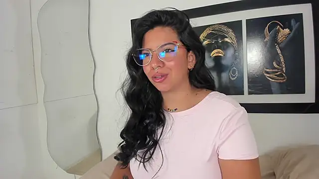 emilyy cooperr online show from 12-15-25, 12:11