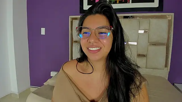 emilyy cooperr online show from 03-05-26, 12:13