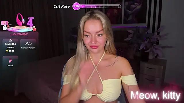 EvaGoddes online show from 09-26-25, 04:19