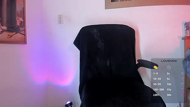 CRAZY-BOY99 online show from 04-13-26, 09:57