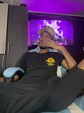 Miguel bigcock online show from 03-11-25, 04:40