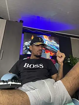 Miguel bigcock online show from 03-08-25, 05:01