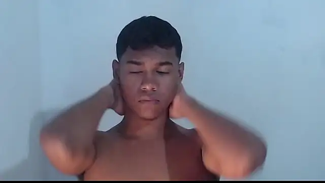 Snapshot of Jampier_sexyboy chatting on 03-06-25, 07:10 Jampier sexyboy online show from 03-06-25, 07:10