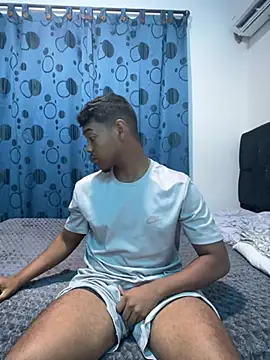 Snapshot of Jampier_sexyboy chatting on 03-14-26, 12:49 Jampier sexyboy online show from 03-14-26, 12:49