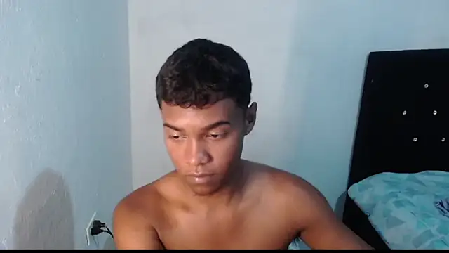 Snapshot of Jampier_sexyboy chatting on 03-11-25, 04:07 Jampier sexyboy online show from 03-11-25, 04:07