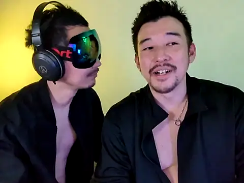 Snapshot of JOKERandKOUHEY chatting on 03-11-25, 12:50 JOKERandKOUHEY online show from 03-11-25, 12:50