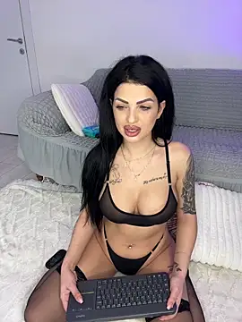 IrisRossie online show from 02-05-26, 06:20