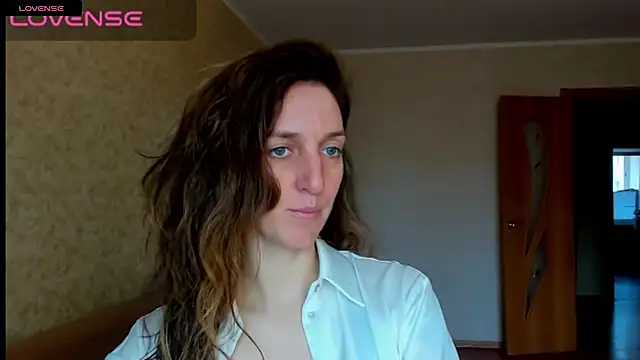 desired zzoya online show from 04-15-26, 02:50