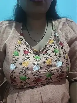 Sexyradha  online show from 07-17-26, 08:50