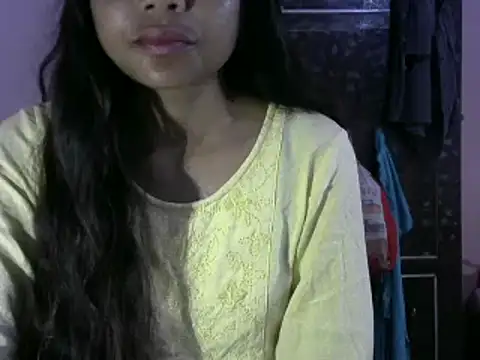 Snapshot of mayra89 chatting on 03-18-25, 03:55 mayra89 online show from 03-18-25, 03:55