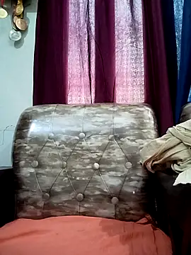 Snapshot of Neha-Bhabhi-Rasily chatting on 09-13-25, 08:14 Neha-Bhabhi-Rasily online show from 09-13-25, 08:14