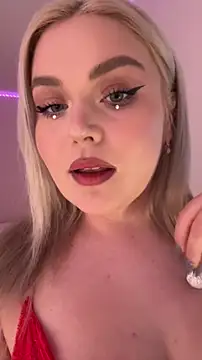 Snapshot of April_Vancee chatting on 10-12-25, 10:49 April Vancee online show from 10-12-25, 10:49