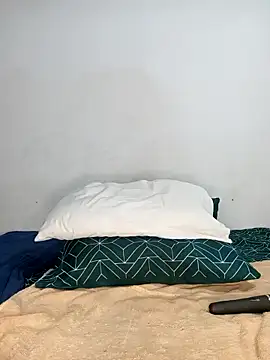 Missvixen81 online show from 01-17-26, 09:18