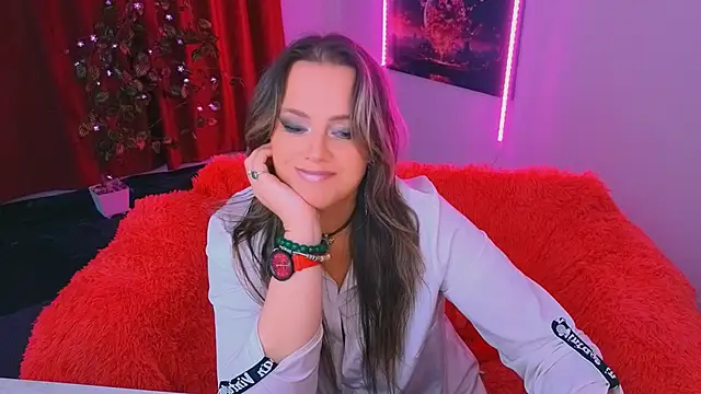 AnielaFox online show from 04-12-26, 07:44