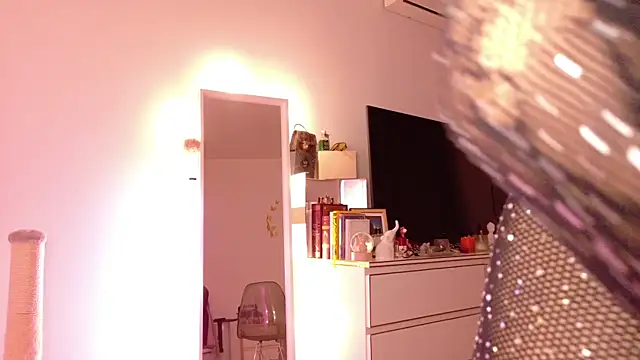 MiaKnoxxx online show from 01-05-26, 08:23