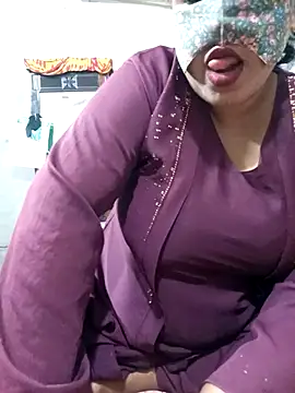 Pakhi Couple 69 online show from 03-06-26, 05:30