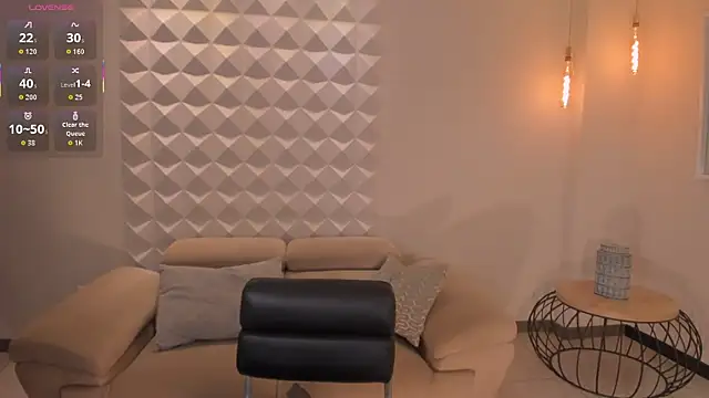 Snapshot of MaddisonCollins chatting on 10-10-25, 07:47 MaddisonCollins online show from 10-10-25, 07:47