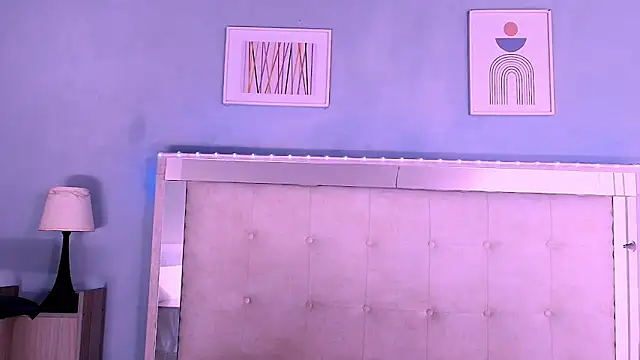 Emily Castillo 1 online show from 09-30-25, 04:40