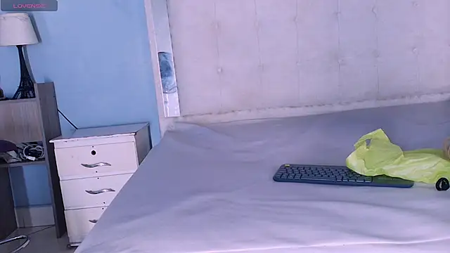 Emily Castillo 1 online show from 09-10-25, 03:38