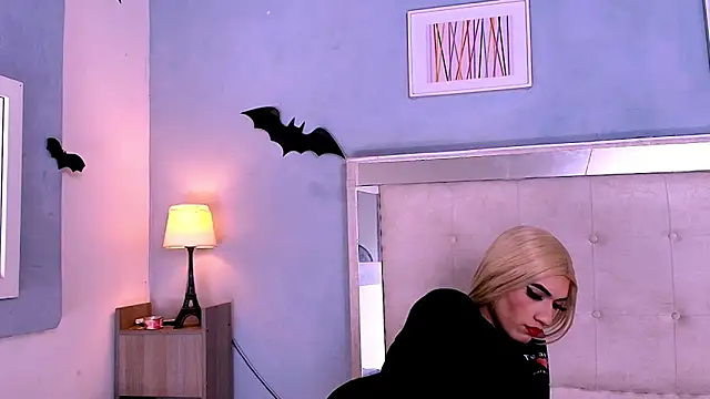 Emily Castillo 1 online show from 11-21-25, 04:44