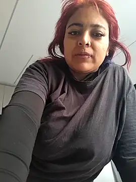 Sarah917 online show from 10-04-25, 11:23