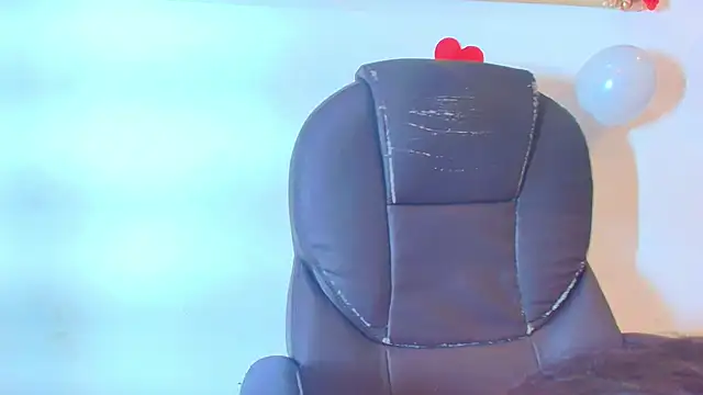 Mia Montess online show from 02-19-26, 01:08