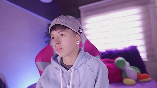 tommy blue online show from 02-21-26, 02:08