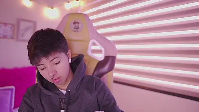 tommy blue online show from 03-06-26, 12:33