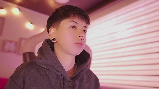 tommy blue online show from 02-25-26, 12:49