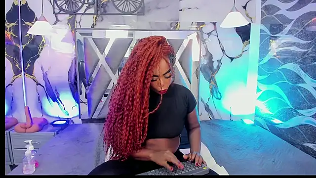 CandyMartinez  online show from 07-13-26, 07:46