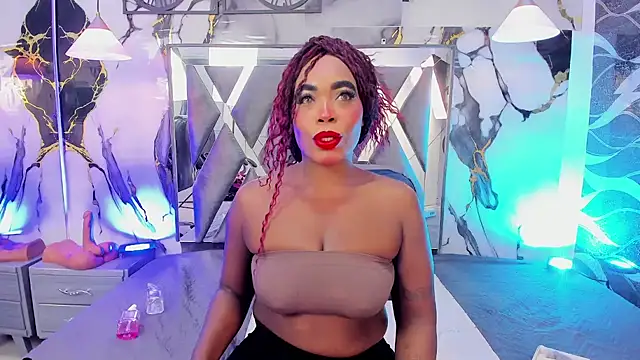 CandyMartinez  online show from 07-28-26, 08:12