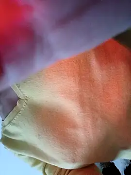 BellyDancer1 online show from 10-20-25, 07:42