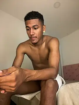 LexiAndDeker online show from 03-01-26, 01:27