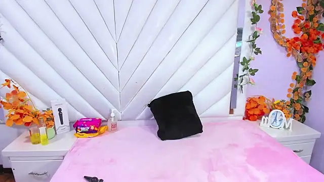  Violeta 18 online show from 12-14-25, 03:24