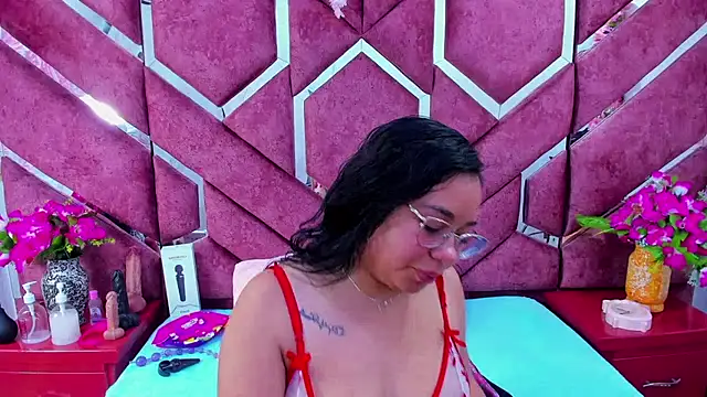  Violeta 18 online show from 11-09-25, 02:59