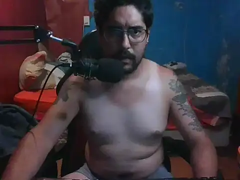 Snapshot of genganrr chatting on 03-05-25, 03:51 genganrr online show from 03-05-25, 03:51