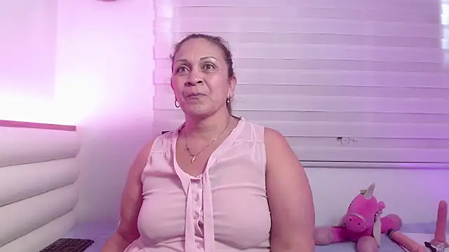 scarlettbooty online show from 04-01-26, 12:06