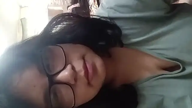 Snapshot of Maferyale chatting on 02-14-26, 05:46 Maferyale online show from 02-14-26, 05:46