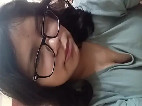 Snapshot of Maferyale chatting on 02-27-26, 06:19 Maferyale online show from 02-27-26, 06:19