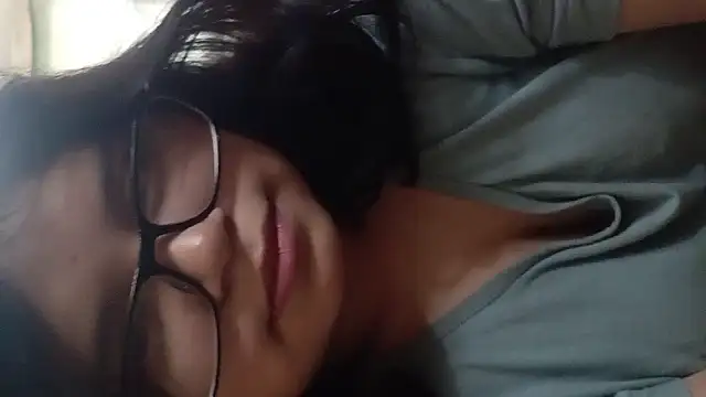 Snapshot of Maferyale chatting on 02-16-26, 03:27 Maferyale online show from 02-16-26, 03:27