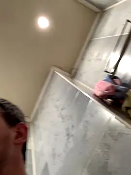 Maxpeins online show from 12-14-25, 05:18