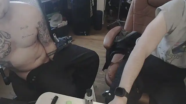 weknowourworth6999 online show from 11-20-25, 02:40