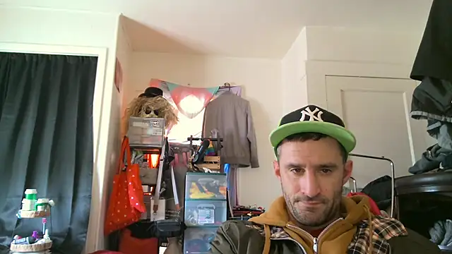weknowourworth6999 online show from 10-02-25, 06:33