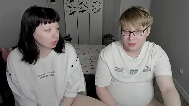 JayMollyy online show from 01-18-26, 04:54